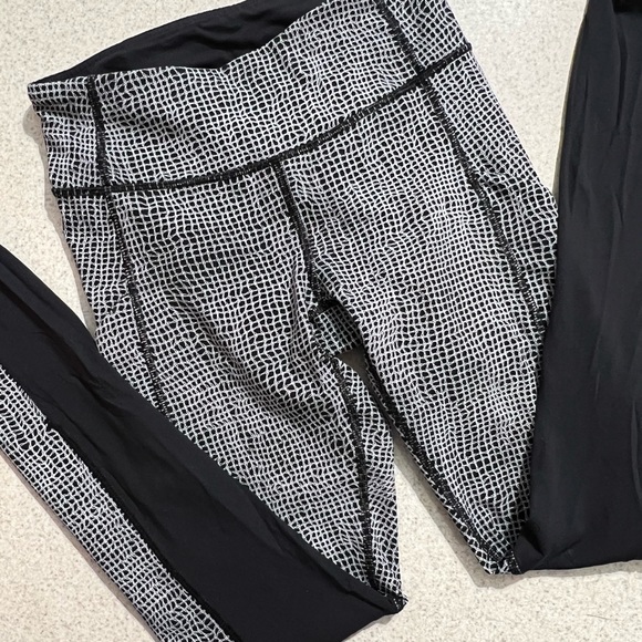 Lululemon speed tights v style - Picture 8 of 9